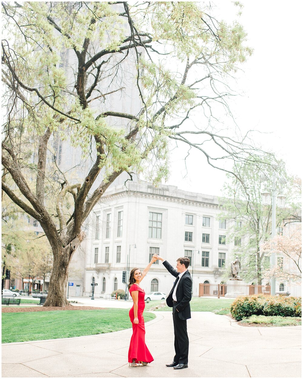 DOWNTOWN-RALEIGH-NORTH-CAROLINA-ENGAGEMENT-SESSION11.jpg