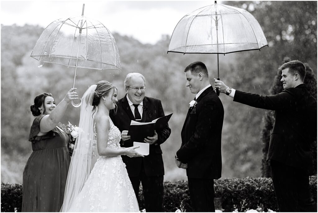 Rainy wedding ceremony at the Highgrove Estate| Raleigh, NC Wedding Photographer Tierney Riggs Photography