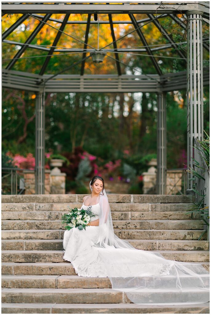 Iconic bridal portraits in a garden